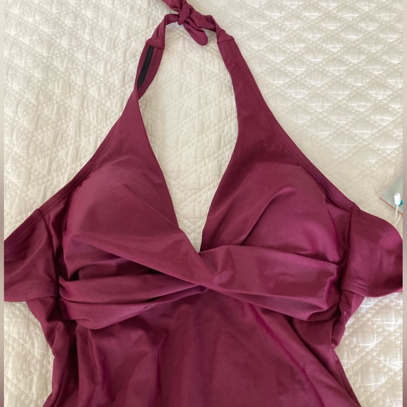 Coastal Blue One-Piece Halter Swimsuit  Size Small NWT - Picture 4 of 10